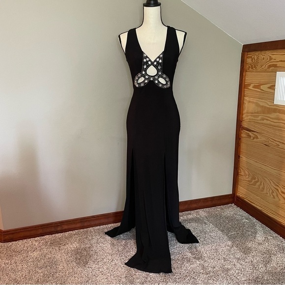 Windsor Black Jeweled Studded Cutout Criss Cross Racerback Gown Dress Small - Picture 1 of 12